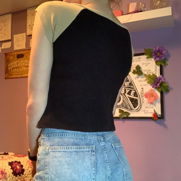 thrifted diva girl tee - Picture 3 of 3